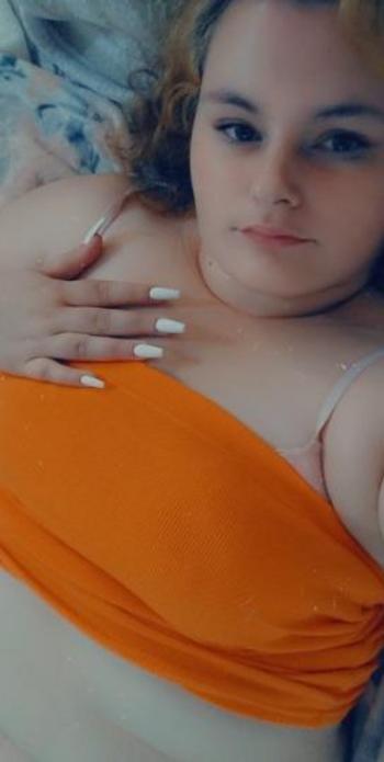 Chanel, 21  female escort, Charlotte