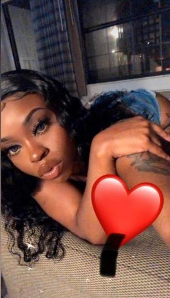 Cherry, 28  female escort, Charlotte