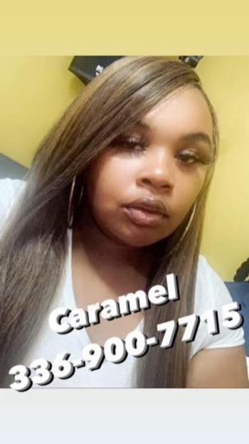 Ro, 26  female escort, Charlotte