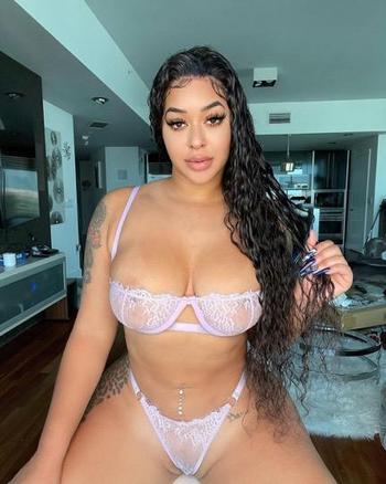 Erin🍑, 28  female escort, Charlotte