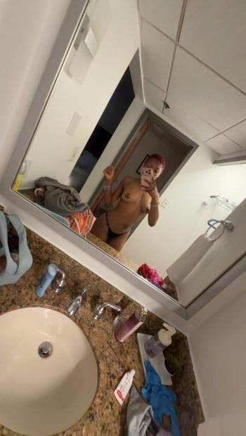 Amber, 20  female escort, Charlotte