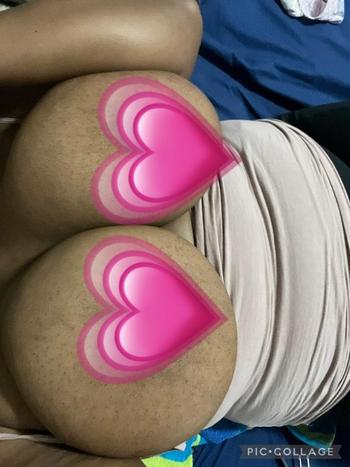 Layla, 26  female escort, Charlotte