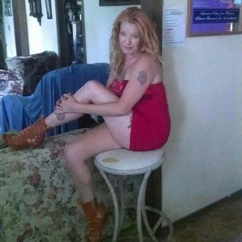 910-286-5770, 46  female escort, Charlotte
